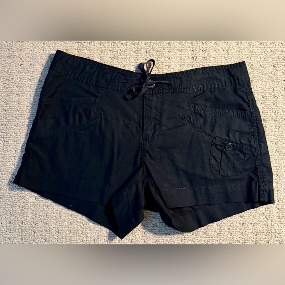 UnionBay Black Junior’s Casual Shorts, Sz 7, new w/o tag, 100% cotton.